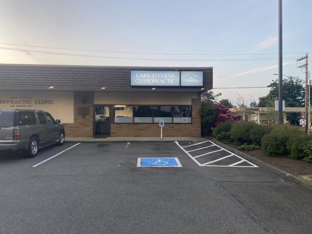 new lake stevens chiropractic from the front