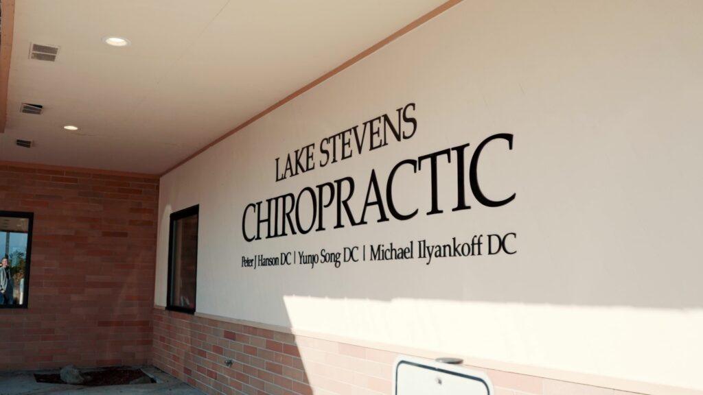 Lake Stevens Chiropractic Sign